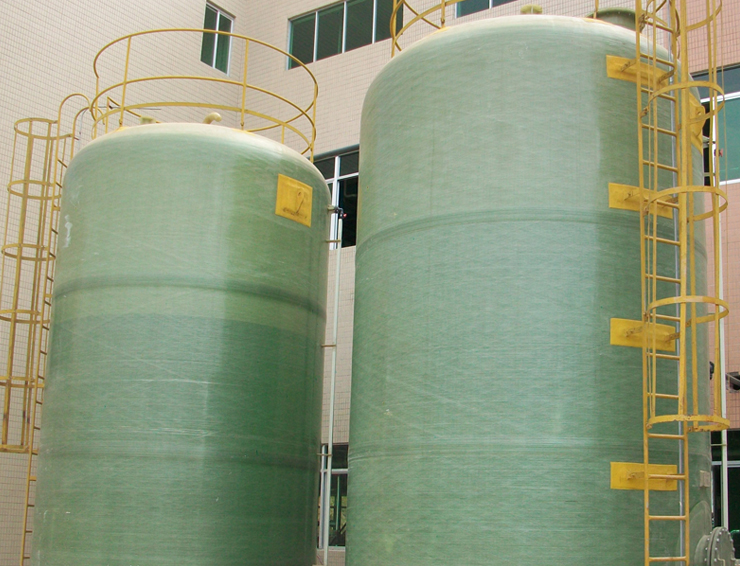 山东缠绕玻璃钢水罐 山东缠绕玻璃钢水罐